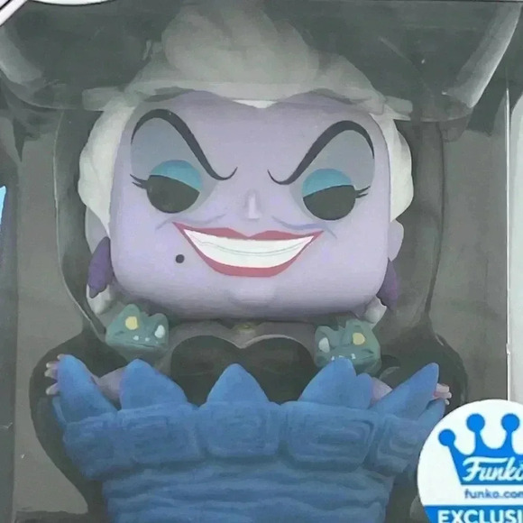 Funko Pop Disney Villians Ursula in Cart #17 - Picture 7 of 8